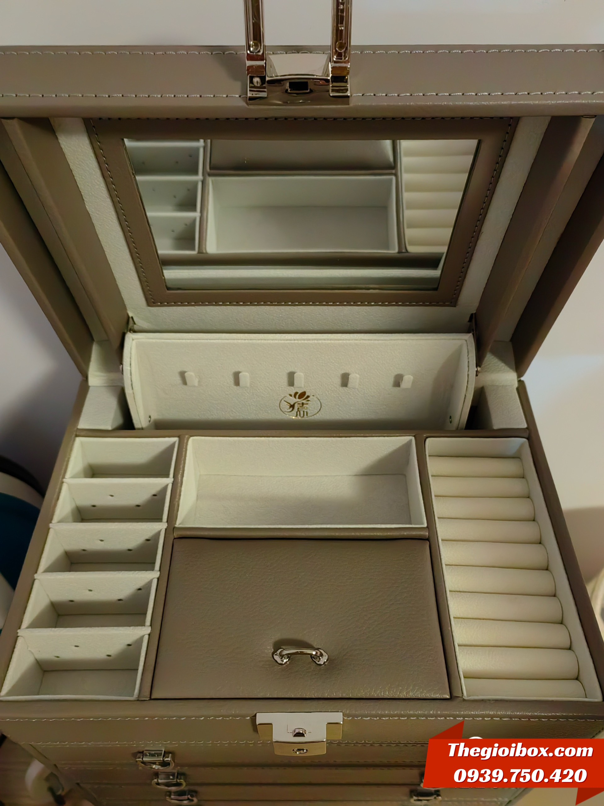 hộp trang sức nhiều tầng sang trọng cao cấp kèm bóp mini du lịch